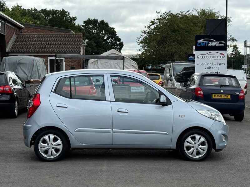 HYUNDAI I10