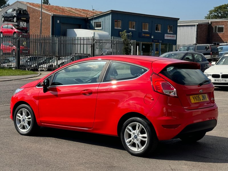 FORD FIESTA