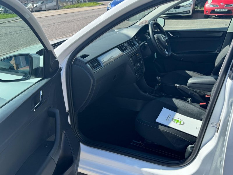 SKODA RAPID
