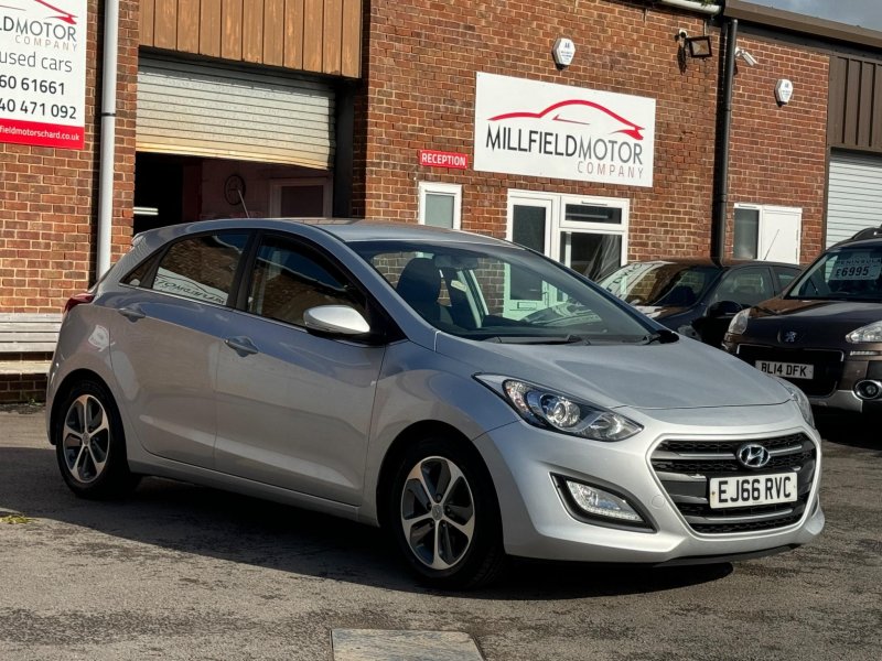 HYUNDAI I30