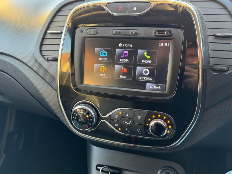 RENAULT CAPTUR