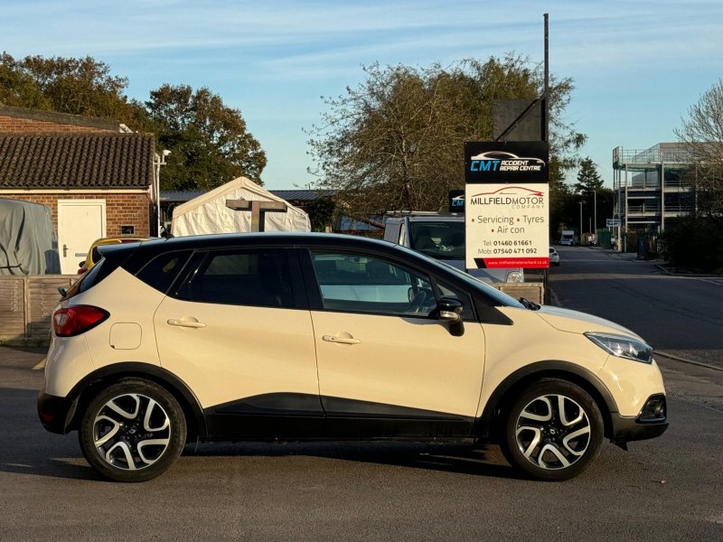 RENAULT CAPTUR