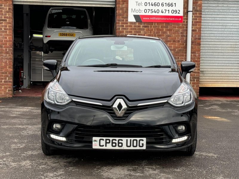 RENAULT CLIO