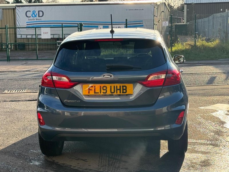 FORD FIESTA