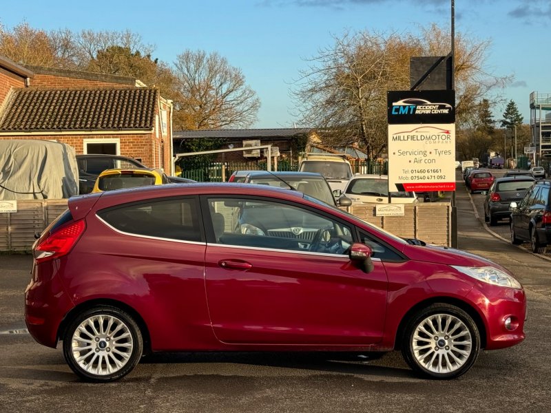 FORD FIESTA