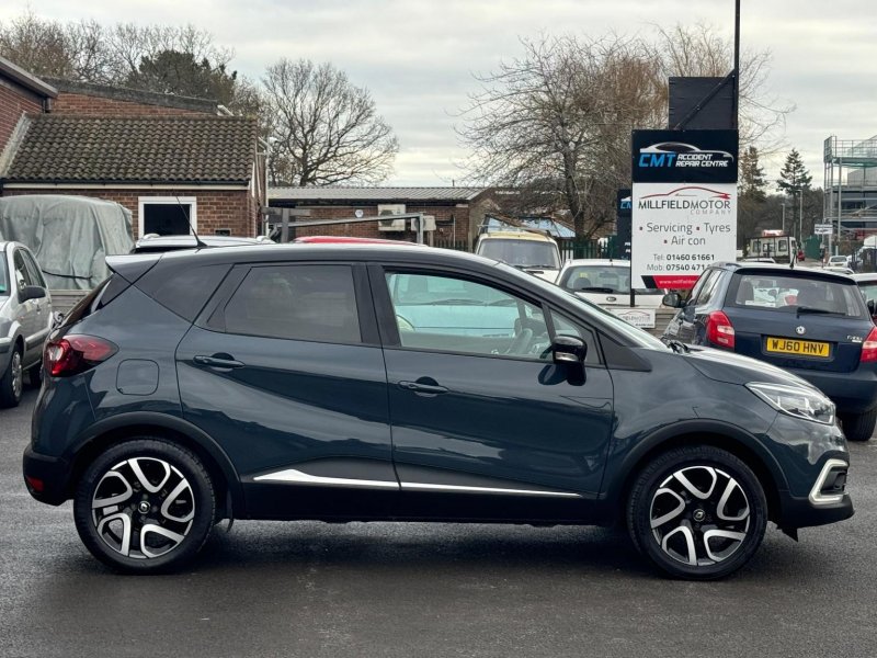 RENAULT CAPTUR