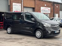 VAUXHALL VIVARO
