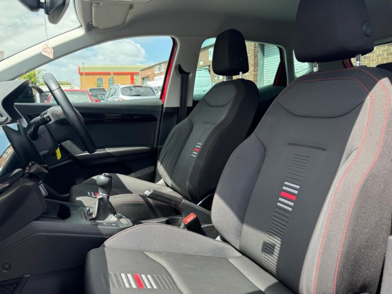SEAT IBIZA